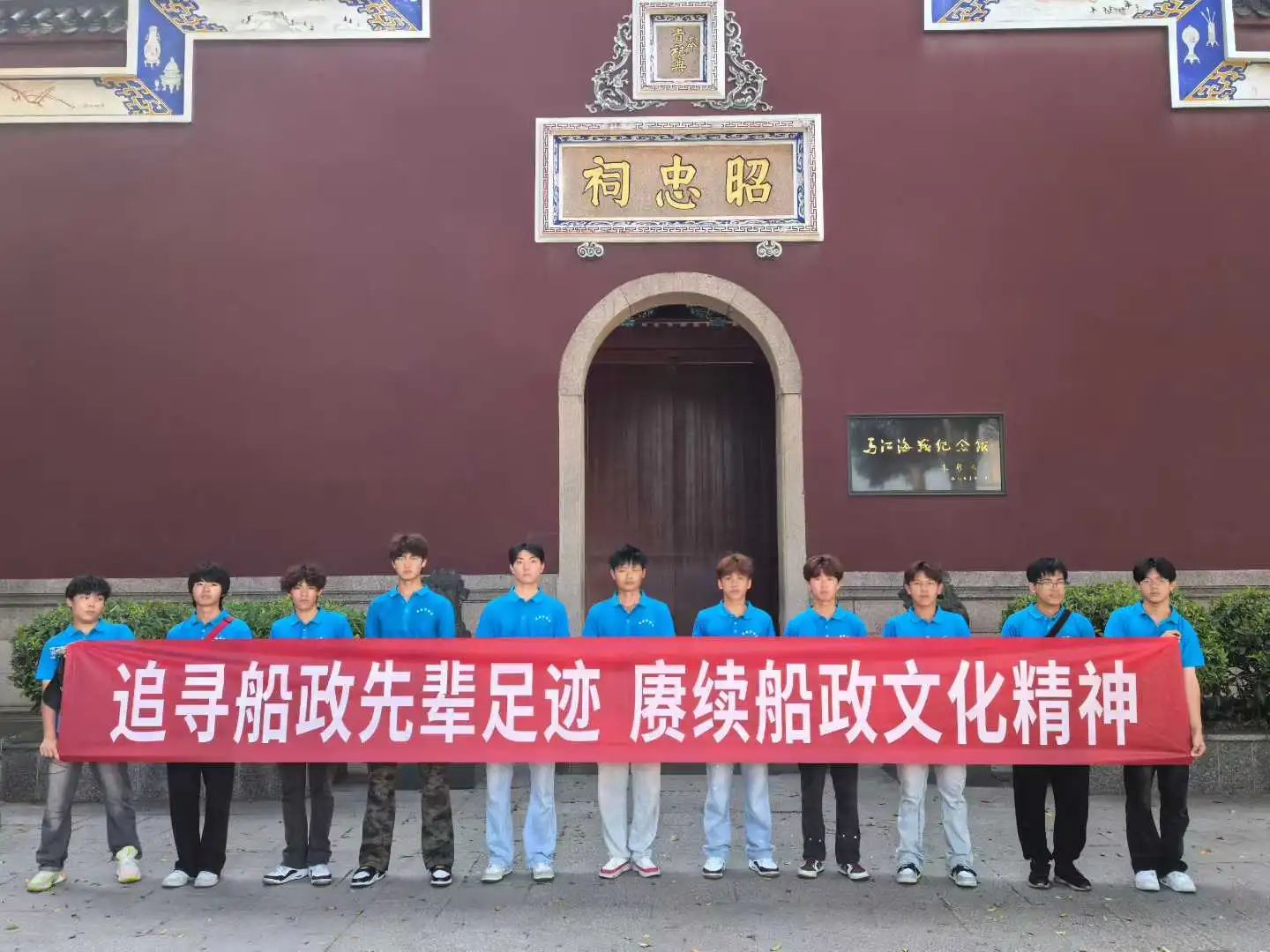 1754959150100894_fe5df232cafa4c4e0f1a0294418e5660.jpg 1754959150100894_fe5df232cafa4c4e0f1a0294418e5660.jpg